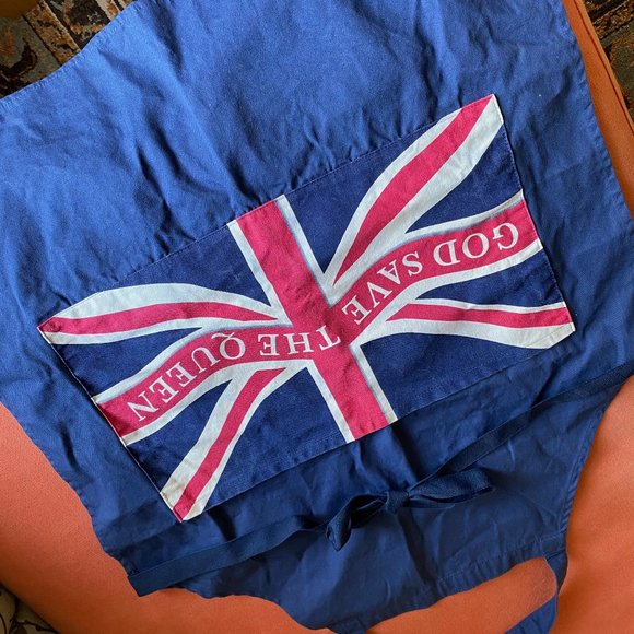 Royal Family Souovenirs - Picture 7 of 9